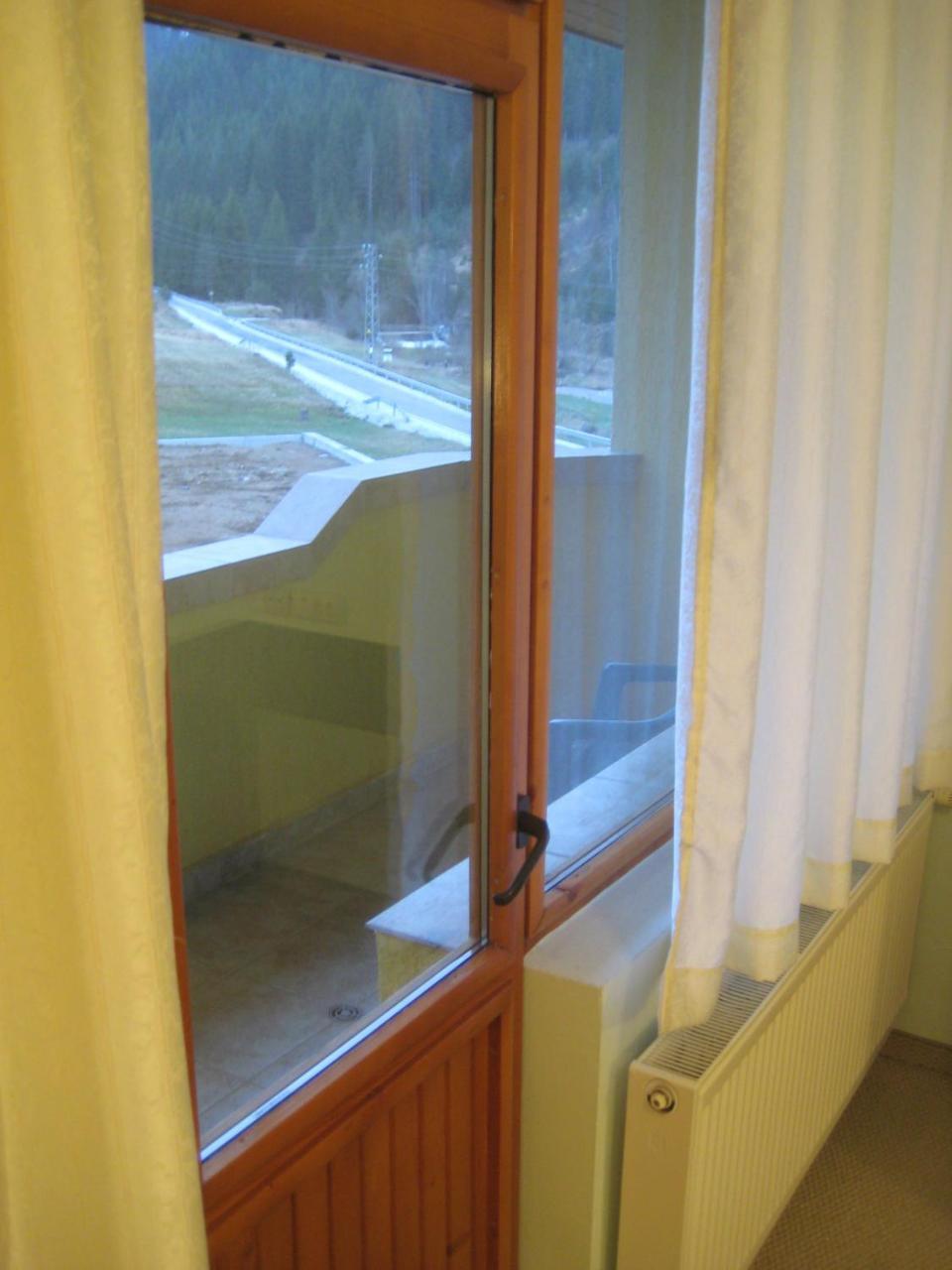 Hotel Restaurant Popini Laki Jagodina Exteriör bild