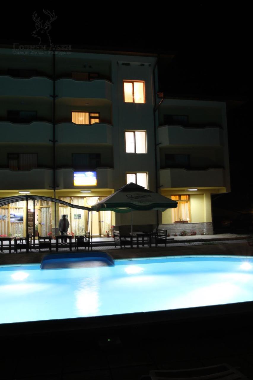 Hotel Restaurant Popini Laki Jagodina Exteriör bild