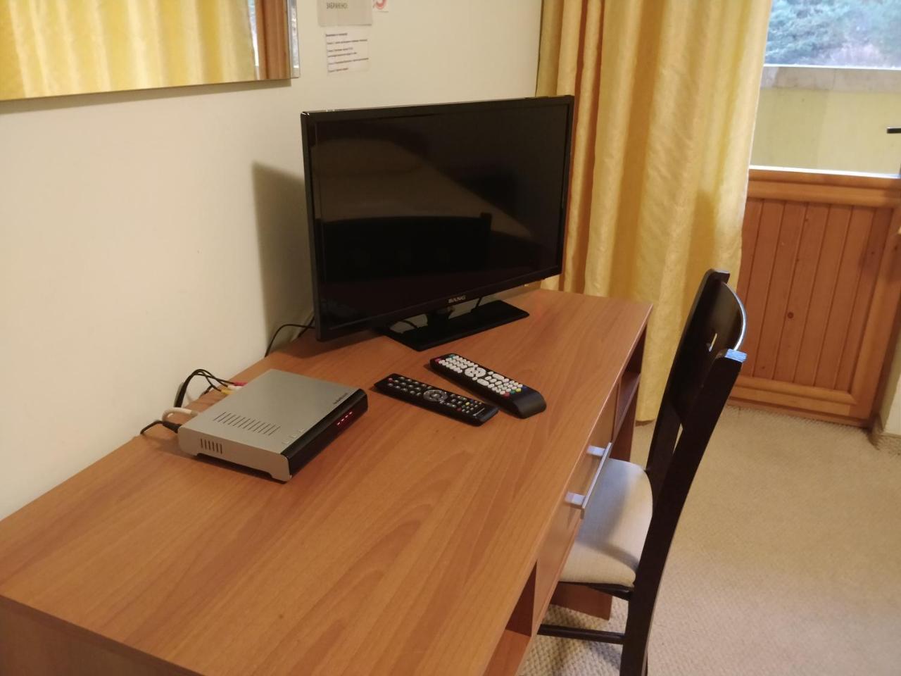 Hotel Restaurant Popini Laki Jagodina Exteriör bild